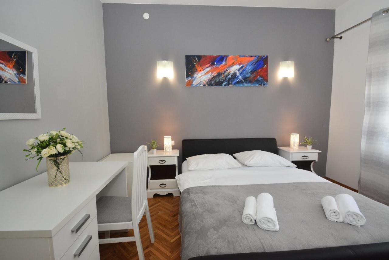 Guesthouse Kamen Kuca Подстрана Екстер'єр фото