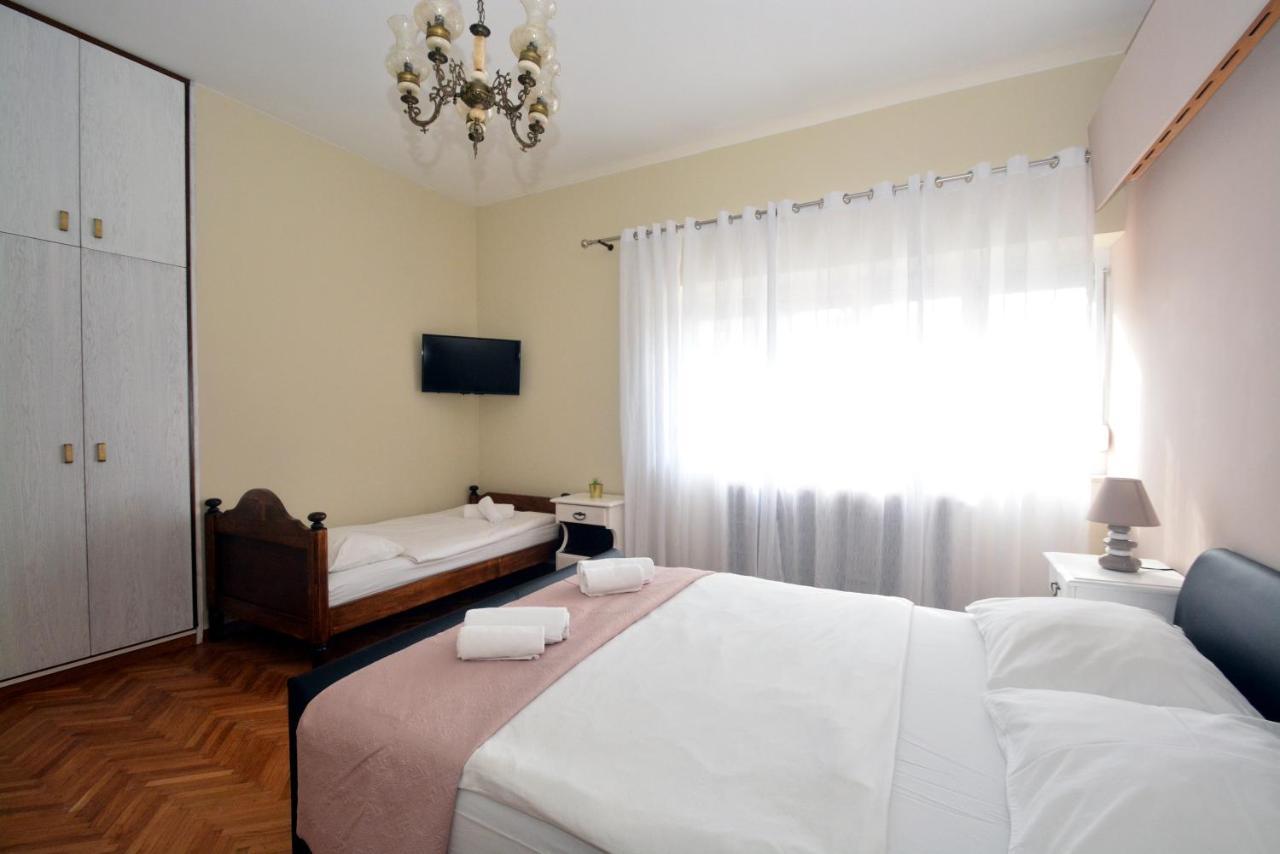Guesthouse Kamen Kuca Подстрана Екстер'єр фото