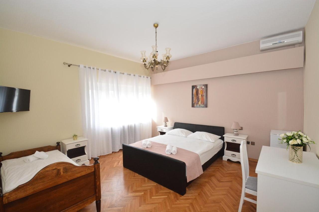 Guesthouse Kamen Kuca Подстрана Екстер'єр фото