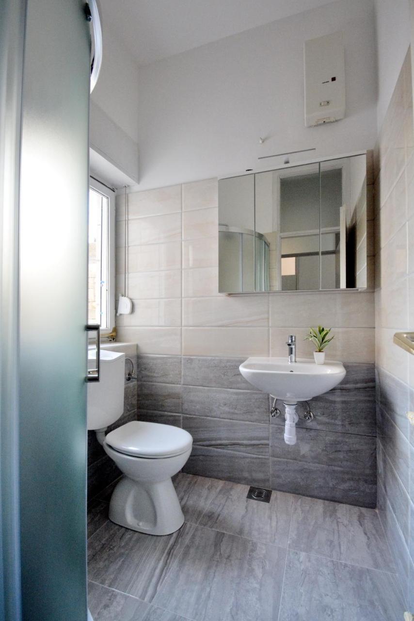 Guesthouse Kamen Kuca Подстрана Екстер'єр фото