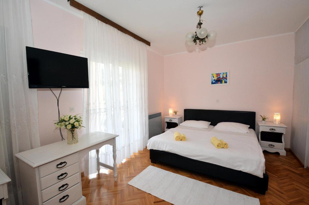 Guesthouse Kamen Kuca Подстрана Екстер'єр фото