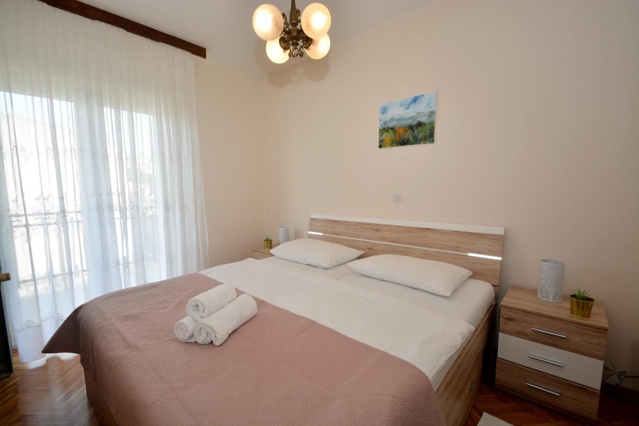 Guesthouse Kamen Kuca Подстрана Екстер'єр фото