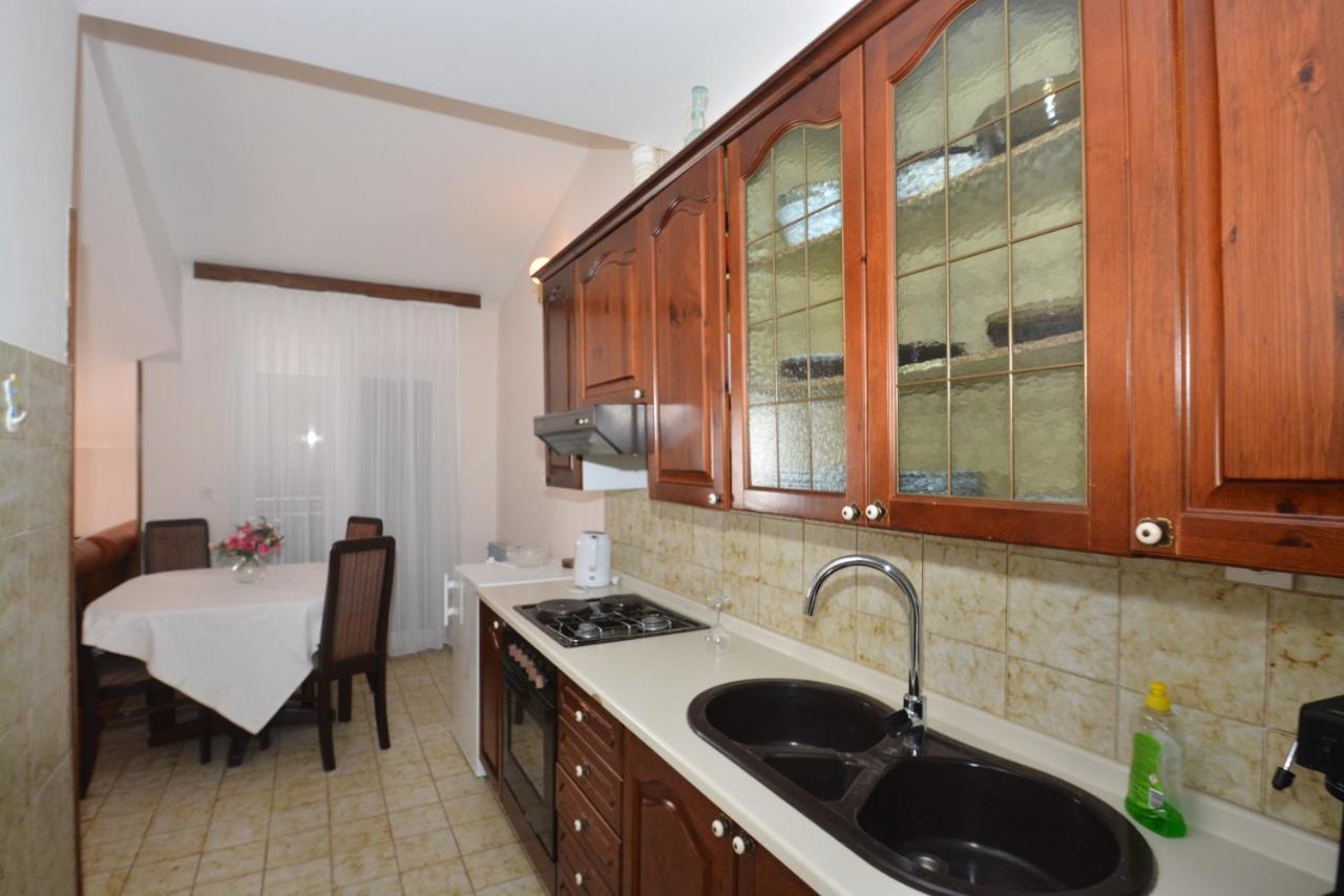 Guesthouse Kamen Kuca Подстрана Екстер'єр фото